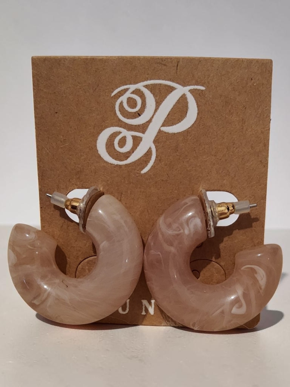 10 / $10 Plunder Cream Marble Chunky Hoop Earrings
